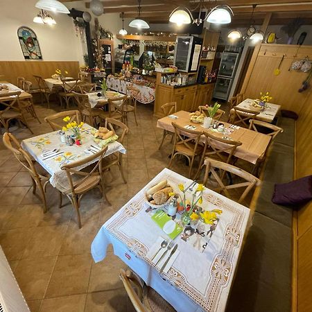 Apartmán Alva 3 Mikulov Exteriér fotografie