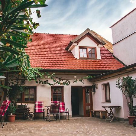 Apartmán Alva 3 Mikulov Exteriér fotografie